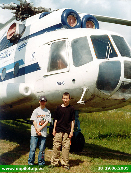 2003_0628_01.jpg