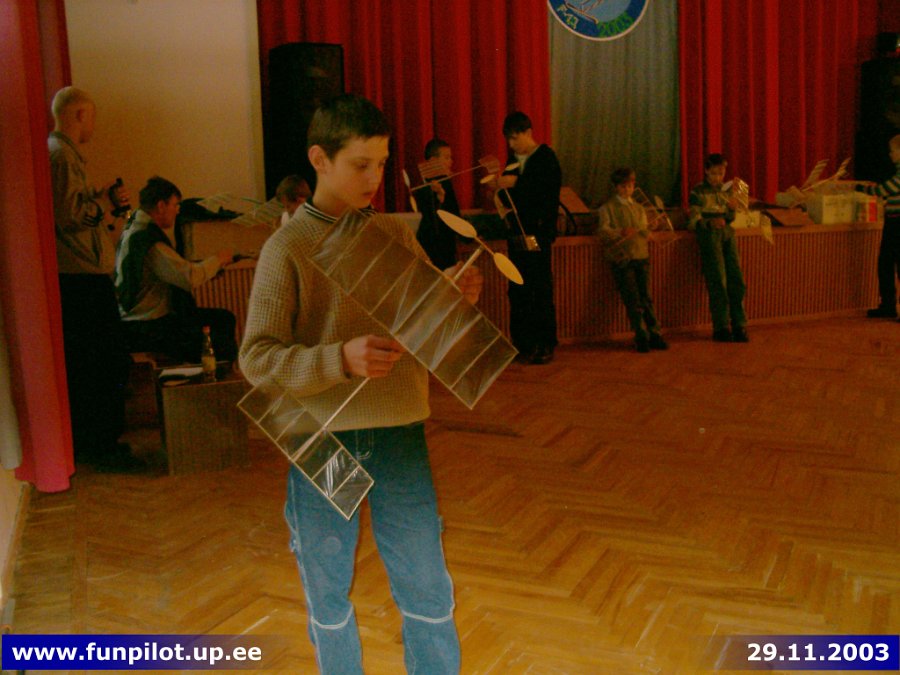 2003_1129_18.jpg