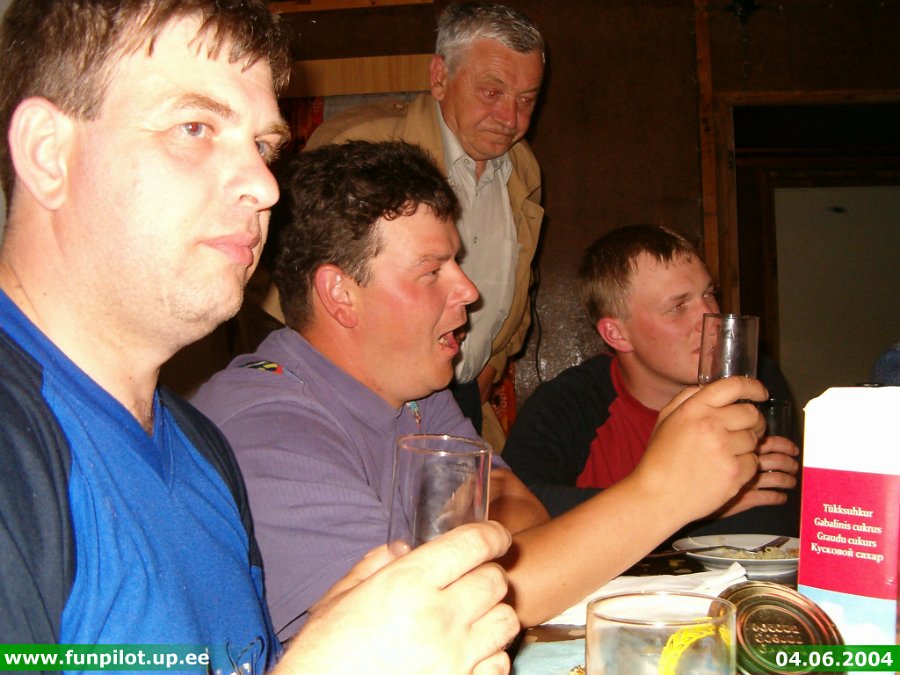2004_0604_14.jpg