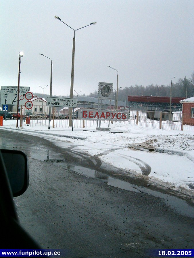 2005_0218_03.jpg