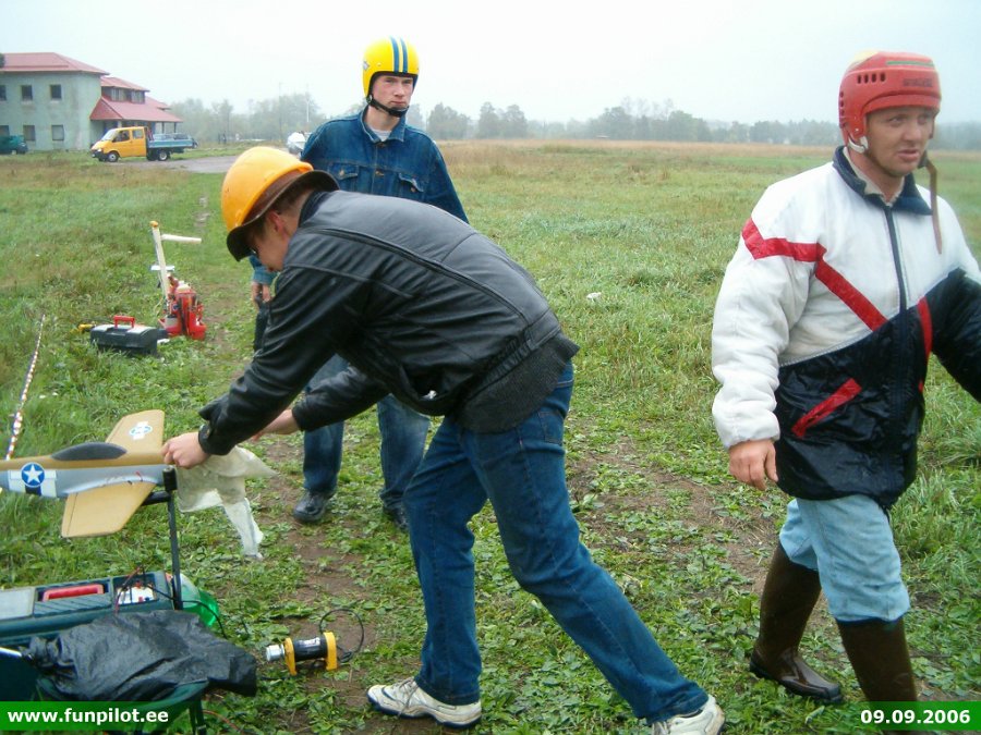 2006_0909_09.jpg
