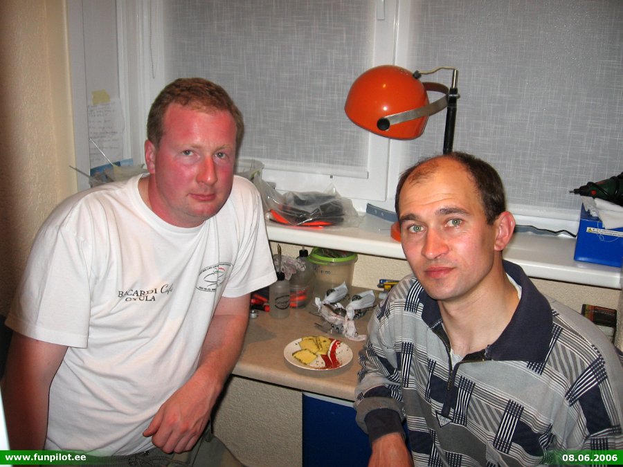 2006_0608_01.jpg