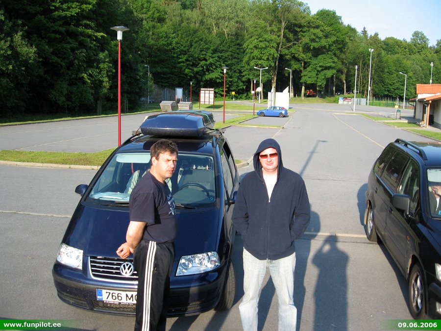 2006_0609_01.jpg