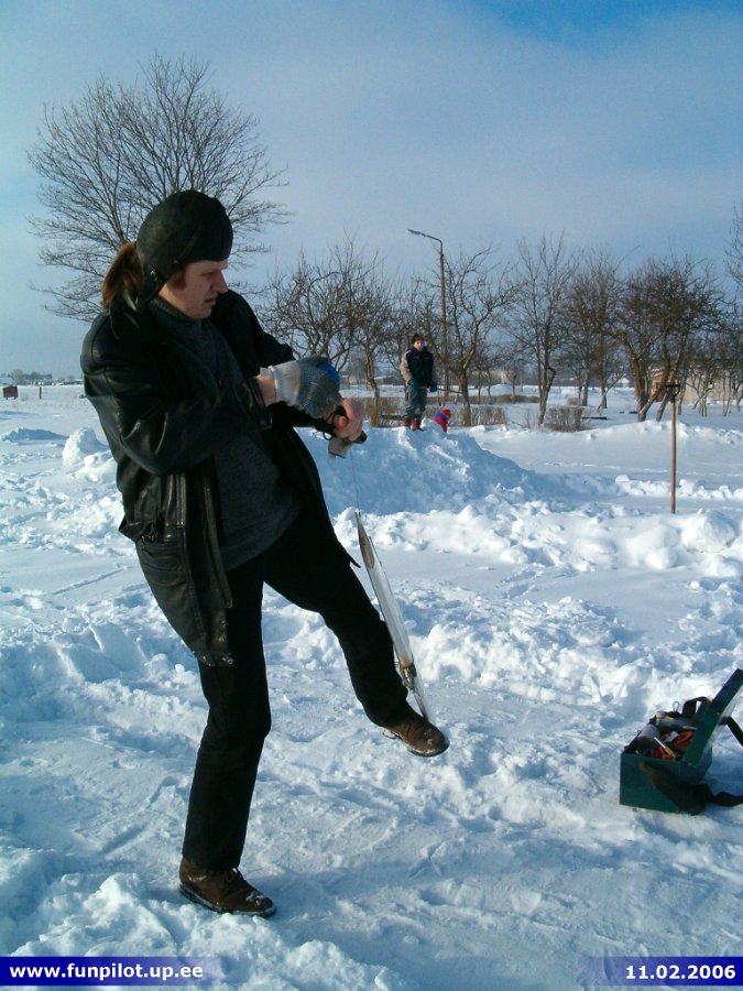 2006_0211_04.jpg