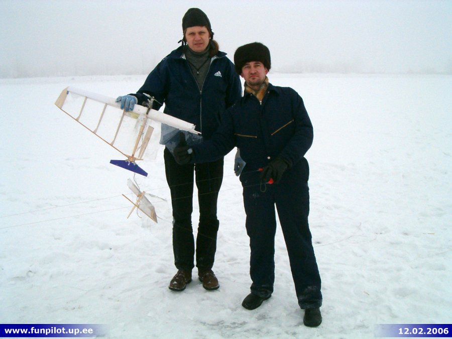 2006_0212_01.jpg