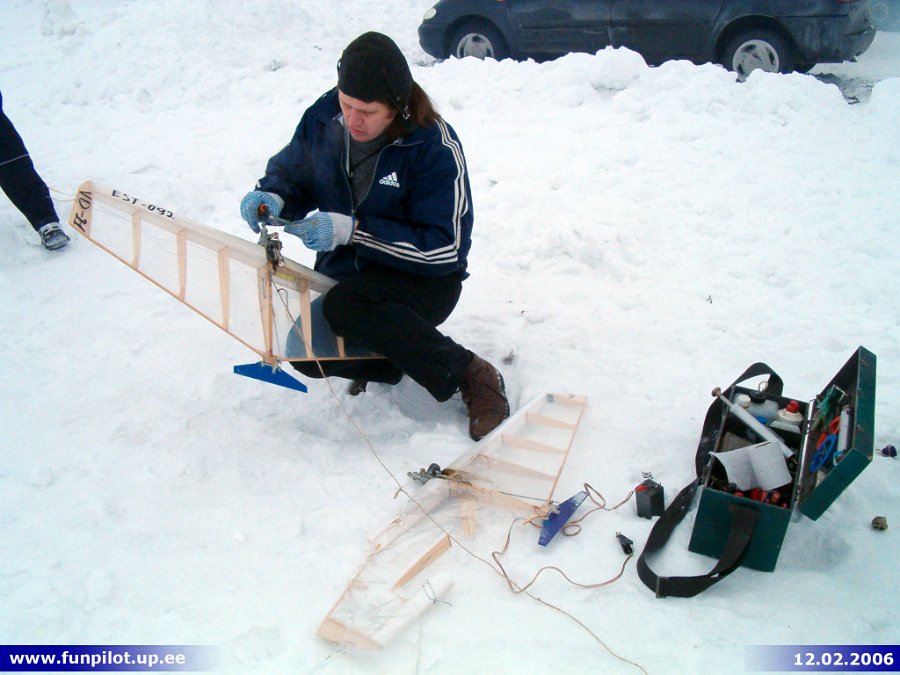 2006_0212_02.jpg