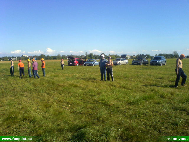 2006_0819_64v.jpg
