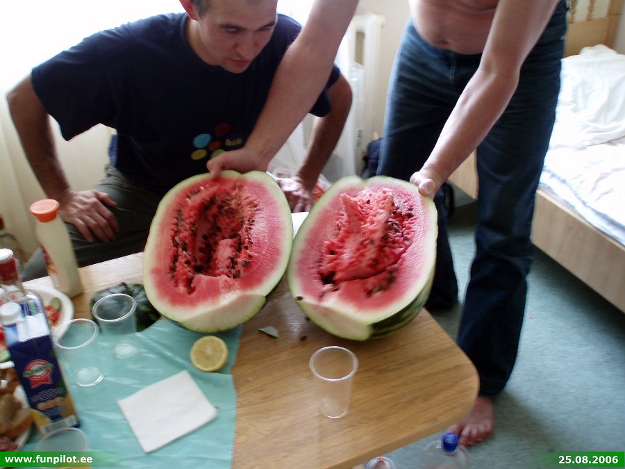 2006_0825_11.jpg