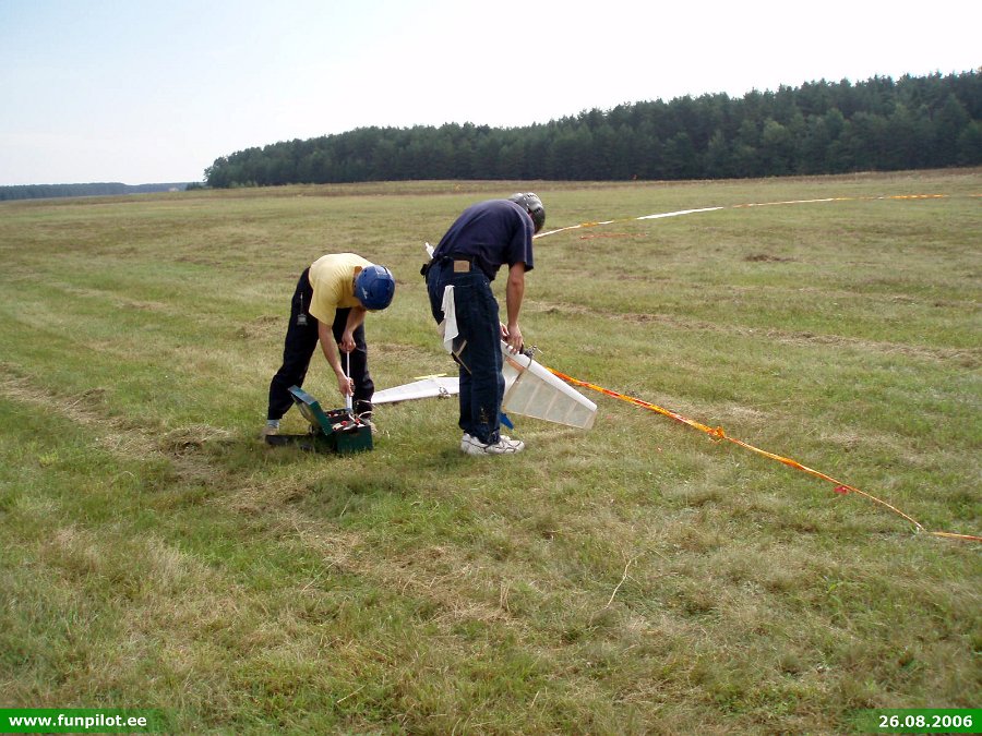 2006_0826_031.jpg