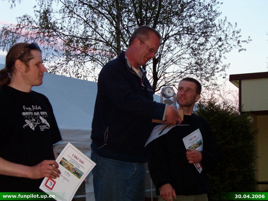 2006_0430_30.jpg