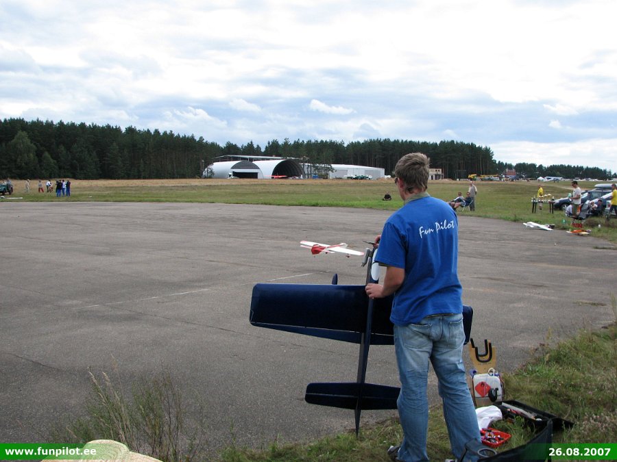 2007_0826_09.jpg
