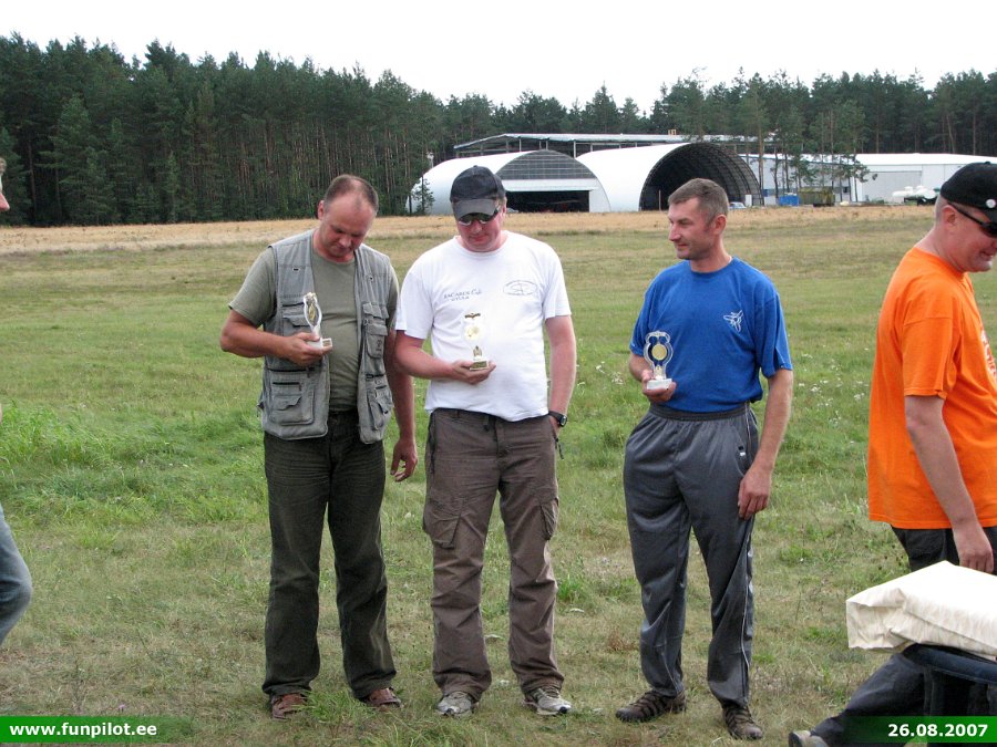 2007_0826_43.jpg