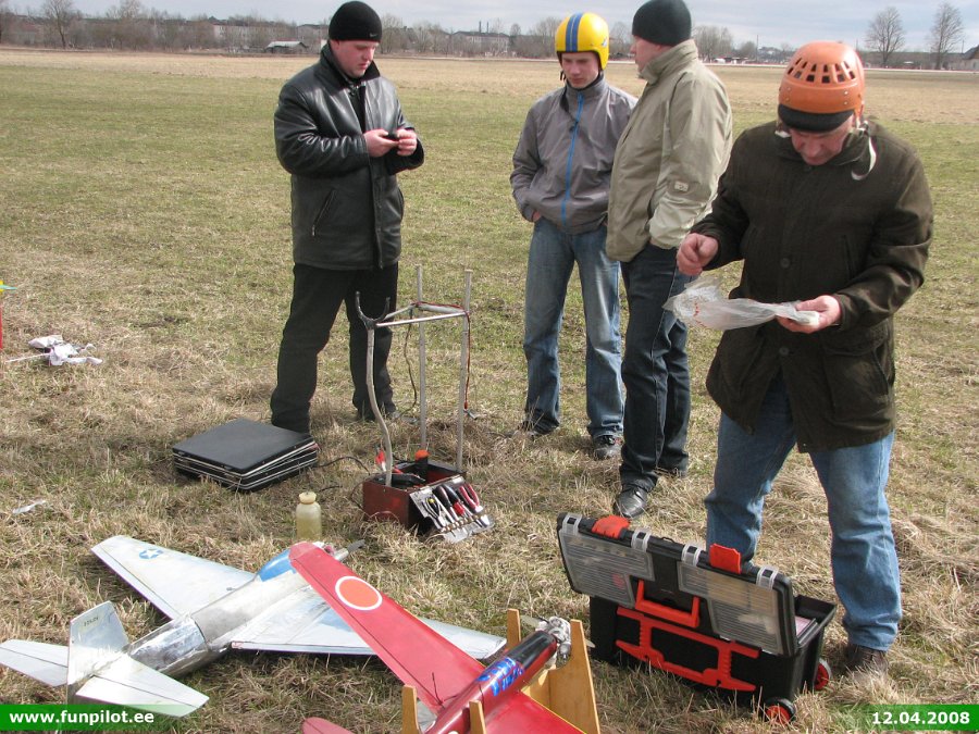 2008_0412_04.jpg