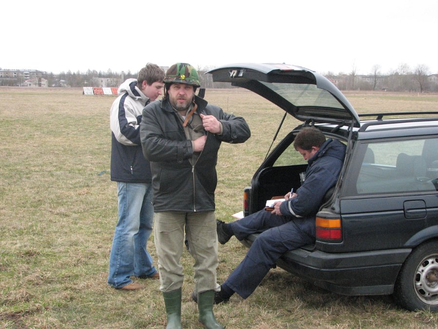 2008_0413_01.jpg